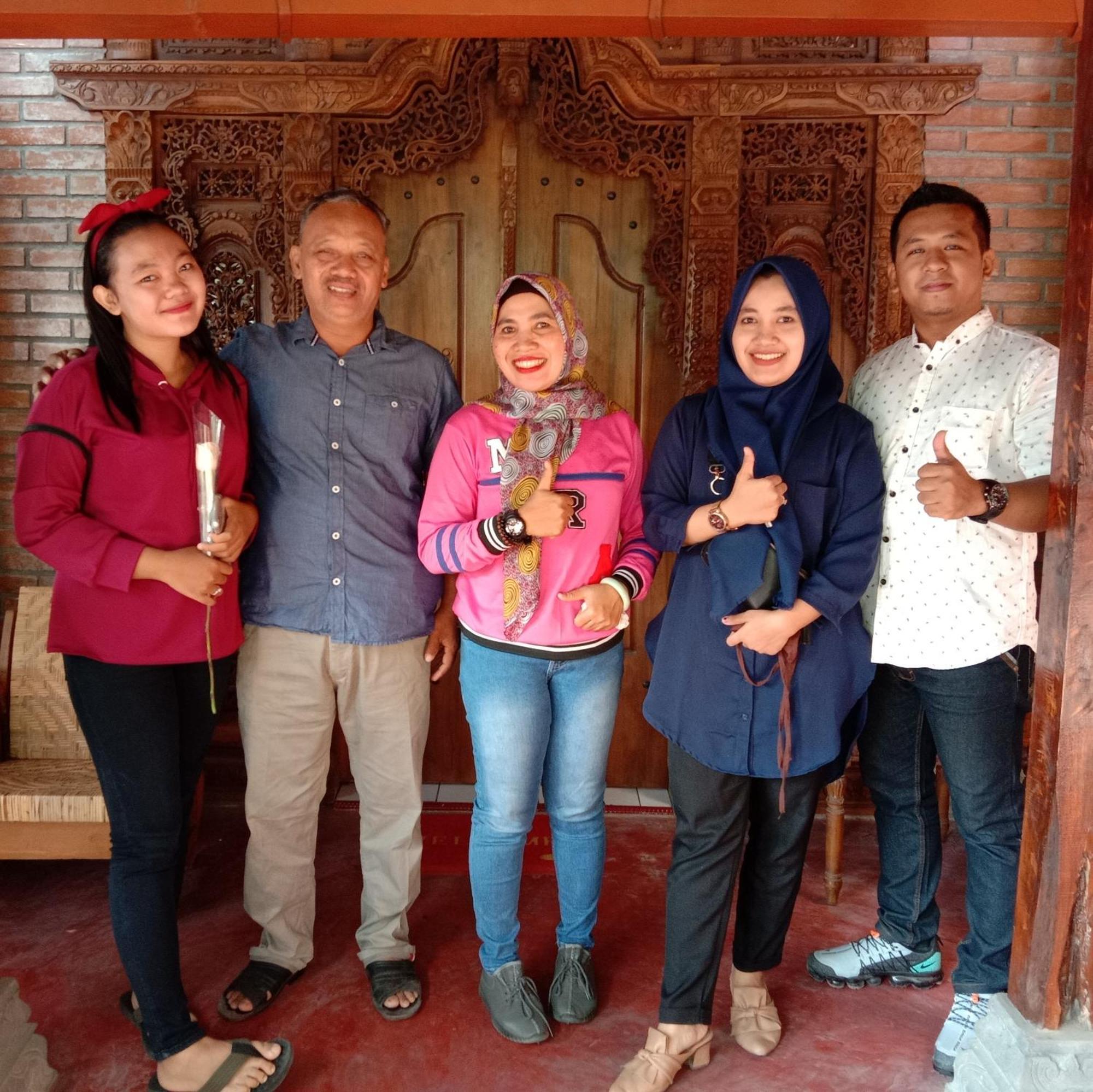 Rumah Ukhi Guest House Cebongan Esterno foto
