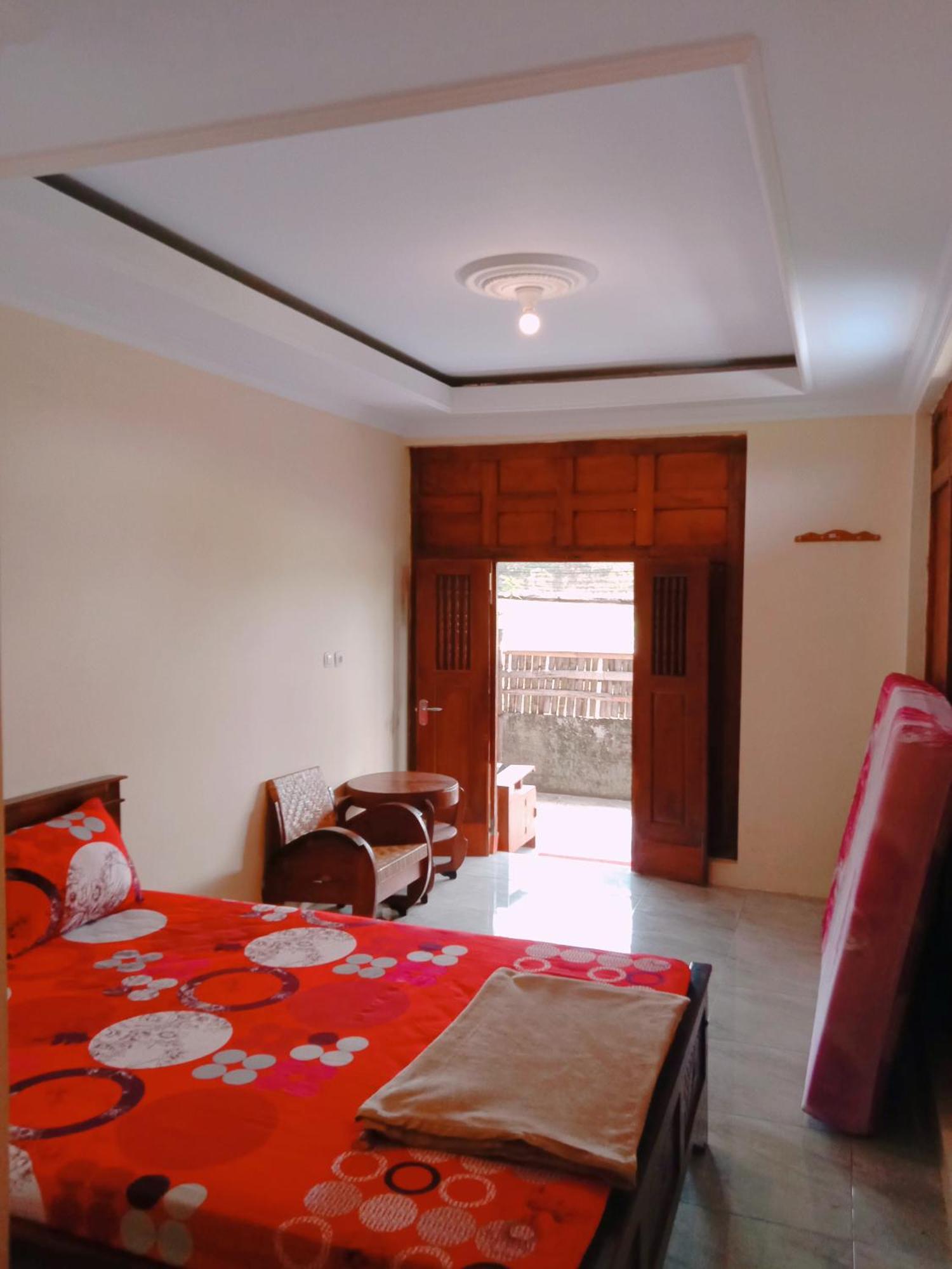 Rumah Ukhi Guest House Cebongan Esterno foto