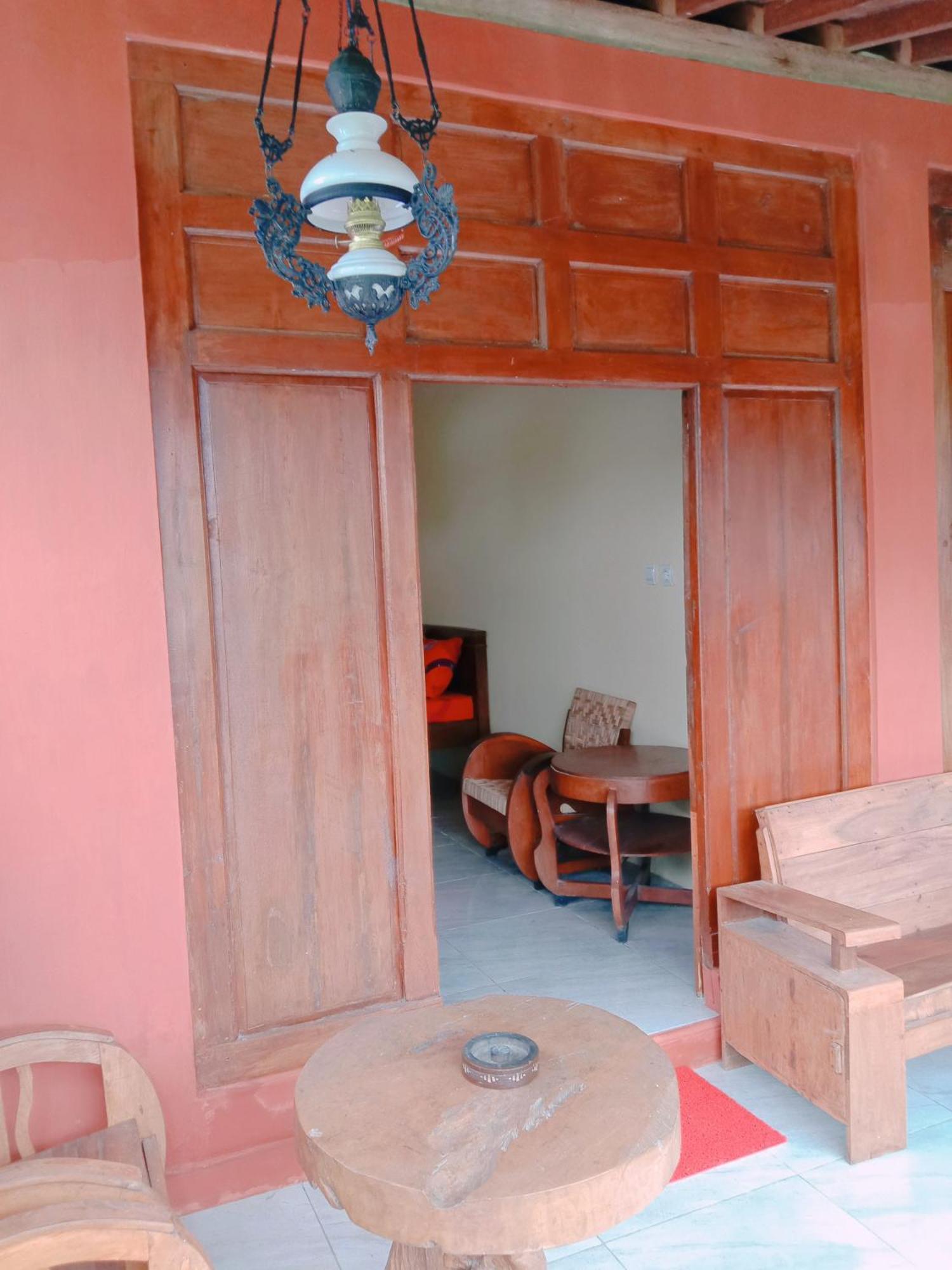 Rumah Ukhi Guest House Cebongan Esterno foto