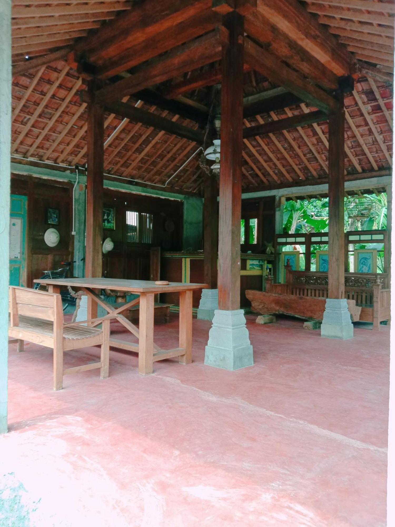 Rumah Ukhi Guest House Cebongan Esterno foto
