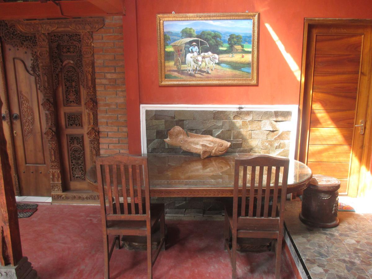 Rumah Ukhi Guest House Cebongan Esterno foto